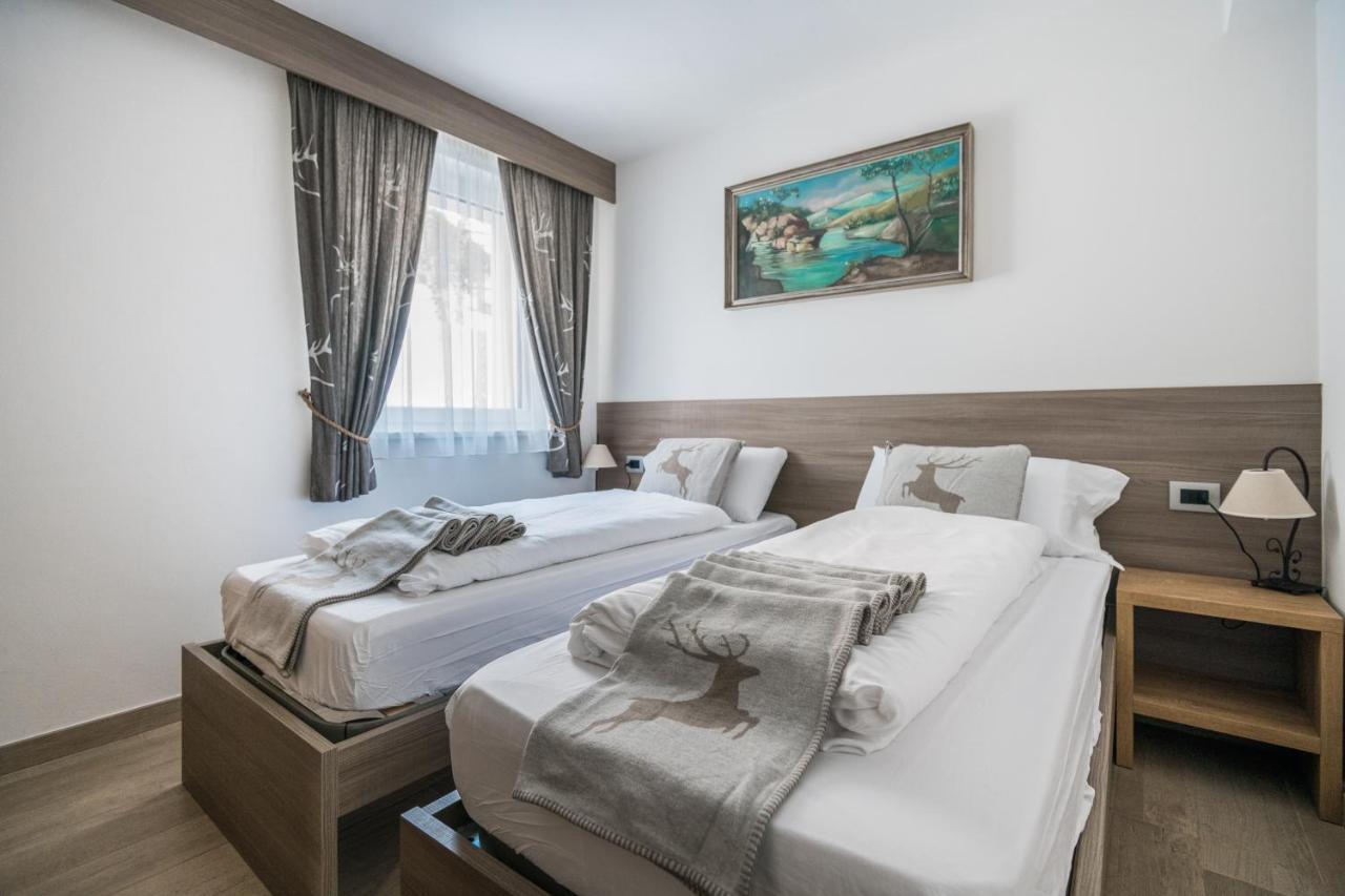 Piccola Cesa Apartments Canazei Ngoại thất bức ảnh